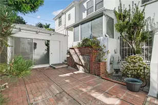 1225 Smithwood Dr, Los Angeles, CA 90035 - Photo 29