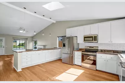 21916 Shenandoah, Lake Forest, CA 92630 - Photo 7