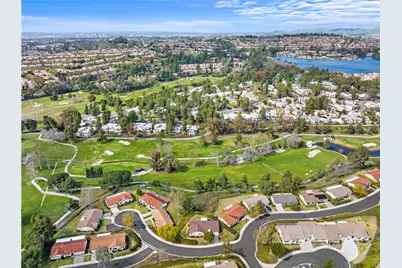 23561 Via Ventura, Mission Viejo, CA 92692 - Photo 45