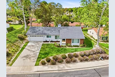 23561 Via Ventura, Mission Viejo, CA 92692 - Photo 3