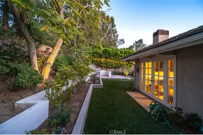 17 Rippling Stream, Irvine, CA 92603 - Photo 35