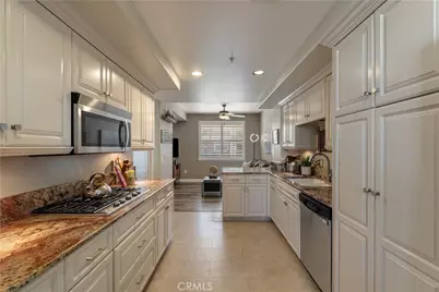 5142 Warner Ave #209, Huntington Beach, CA 92649 - Photo 17