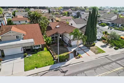 14272 Saarinen Court, Irvine, CA 92606 - Photo 5