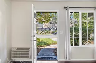 213 Springview, Irvine, CA 92620 - Photo 7