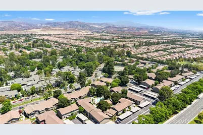 213 Springview, Irvine, CA 92620 - Photo 33