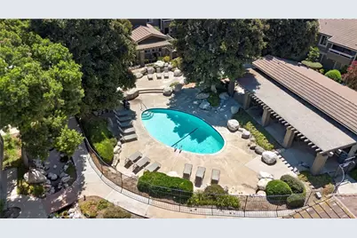 213 Springview, Irvine, CA 92620 - Photo 29