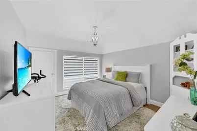 16397 Wimbledon Lane, Huntington Beach, CA 92649 - Photo 19