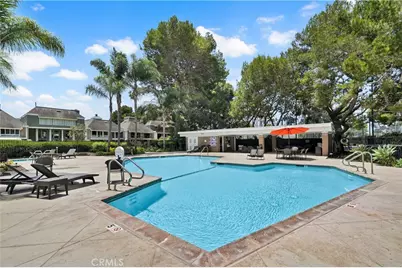 16397 Wimbledon Lane, Huntington Beach, CA 92649 - Photo 35