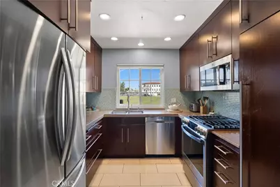 2330 Vangurad Way #L101, Costa Mesa, CA 92626 - Photo 15