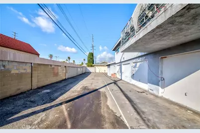 15821 S Myrtle, Tustin, CA 92780 - Photo 21