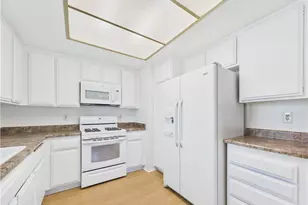 8655 Fresno Cir, Huntington Beach, CA 92646 - Photo 19