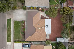 1410 W Camden Pl, Santa Ana, CA 92704 - Photo 31