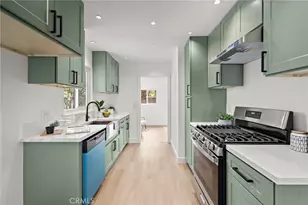 1410 W Camden Pl, Santa Ana, CA 92704 - Photo 9