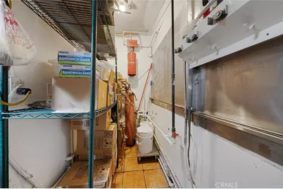 201 W Whittier, Montebello, CA 90640 - Photo 33