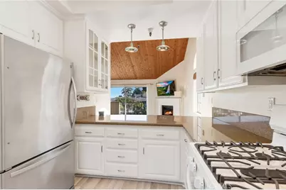 2175 Pacific Avenue #G1, Costa Mesa, CA 92627 - Photo 17