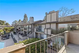 2175 Pacific Ave, Costa Mesa, CA 92627 - Photo 41