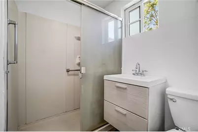 643 S Nutwood Street, Anaheim, CA 92804 - Photo 11