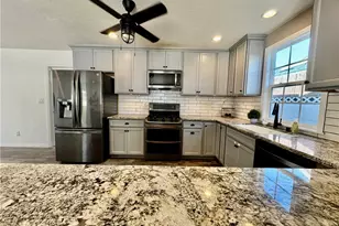 7552 Rhine Dr, Huntington Beach, CA 92647 - Photo 5