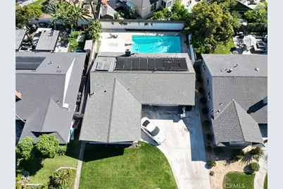 7552 Rhine Drive, Huntington Beach, CA 92647 - Photo 17