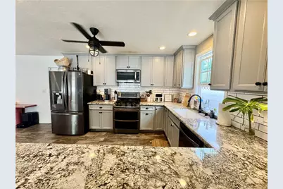 7552 Rhine Drive, Huntington Beach, CA 92647 - Photo 3