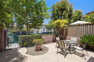 18 Amesbury Ct, Ladera Ranch, CA 92694 - Photo 3