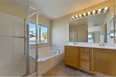 28234 Picadilly Place, Castaic, CA 91384 - Photo 17