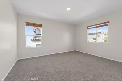 28234 Picadilly Place, Castaic, CA 91384 - Photo 25