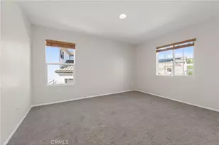 28234 Picadilly Pl, Castaic, CA 91384 - Photo 25