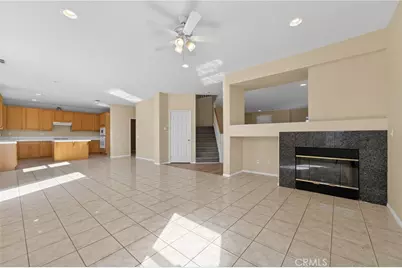 28234 Picadilly Place, Castaic, CA 91384 - Photo 11