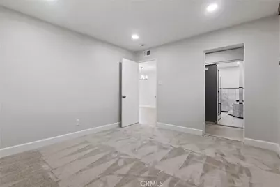 915 Coastline, Seal Beach, CA 90740 - Photo 19