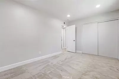 915 Coastline, Seal Beach, CA 90740 - Photo 23