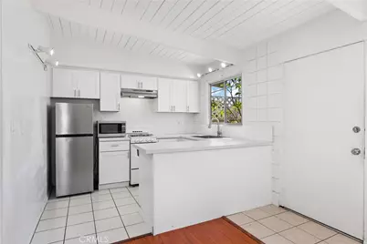 1124 Victoria, Costa Mesa, CA 92627 - Photo 11