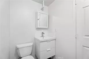 1124 Victoria, Costa Mesa, CA 92627 - Photo 15