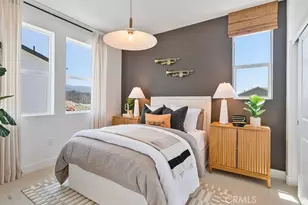 27468 Pistachio Wy, Valencia, CA 91381 - Photo 15