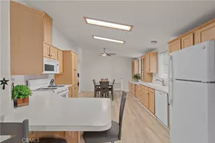 24001 Muirlands, Lake Forest, CA 92630 - Photo 7