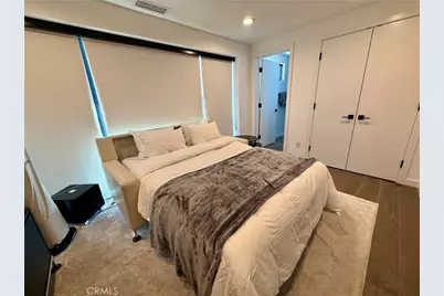 116 W Channel Islands Boulevard, Oxnard, CA 93035 - Photo 33