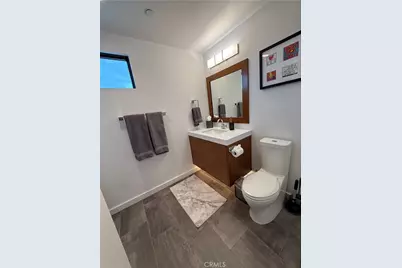 116 W Channel Islands Boulevard, Oxnard, CA 93035 - Photo 37