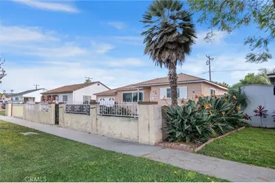 519 English, Santa Ana, CA 92703 - Photo 5