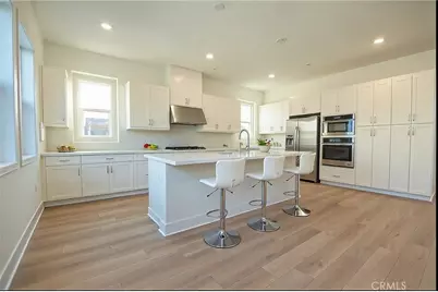 241 Proctor, Irvine, CA 92618 - Photo 3