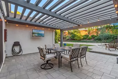 21242 Oakridge, Rancho Santa Margarita, CA 92679 - Photo 15