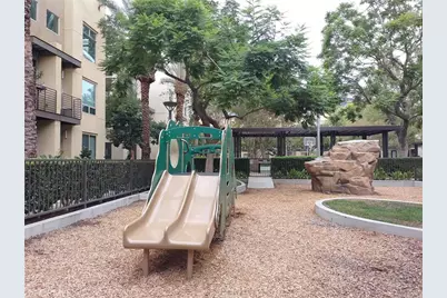 2412 Nolita, Irvine, CA 92612 - Photo 23