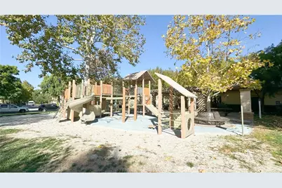 24 Maycrest, Irvine, CA 92618 - Photo 41