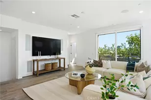 627 Cardiff Reef, Costa Mesa, CA 92627 - Photo 17