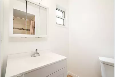 15501 Eliot, Huntington Beach, CA 92647 - Photo 21