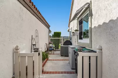 28302 Alava, Mission Viejo, CA 92692 - Photo 11