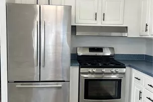 327 W Wilson, Costa Mesa, CA 92627 - Photo 11