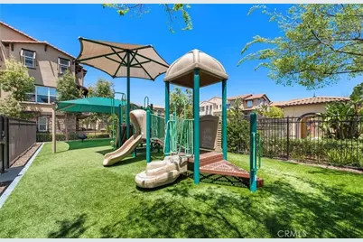 108 Aliso Ridge Loop, Mission Viejo, CA 92691 - Photo 3