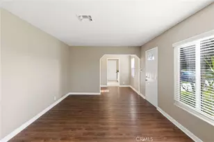 2010 N Corlett, Los Angeles, CA 90059 - Photo 3