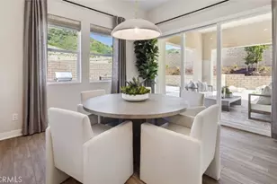 24533 Via La Sombrilla, Valencia, CA 91354 - Photo 5