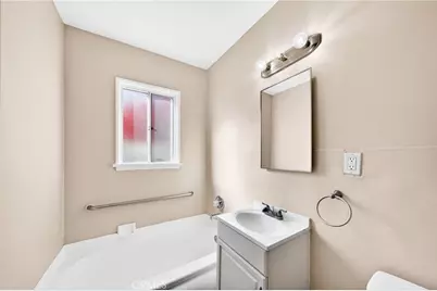 14328 S Cahita, Compton, CA 90220 - Photo 27